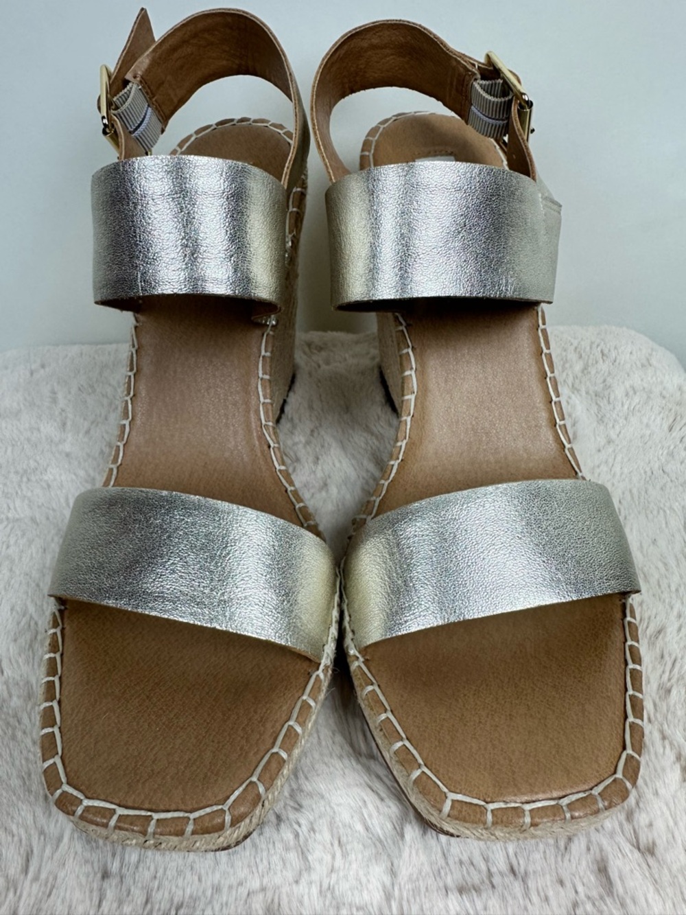 Steve Madden Gold Espadrille Wedge Sandals Leather Platform Ankle Strap Size 10 - Picture 4 of 13